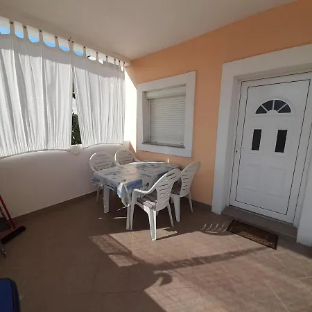 Apartmani Zana Pirovac Exterior foto
