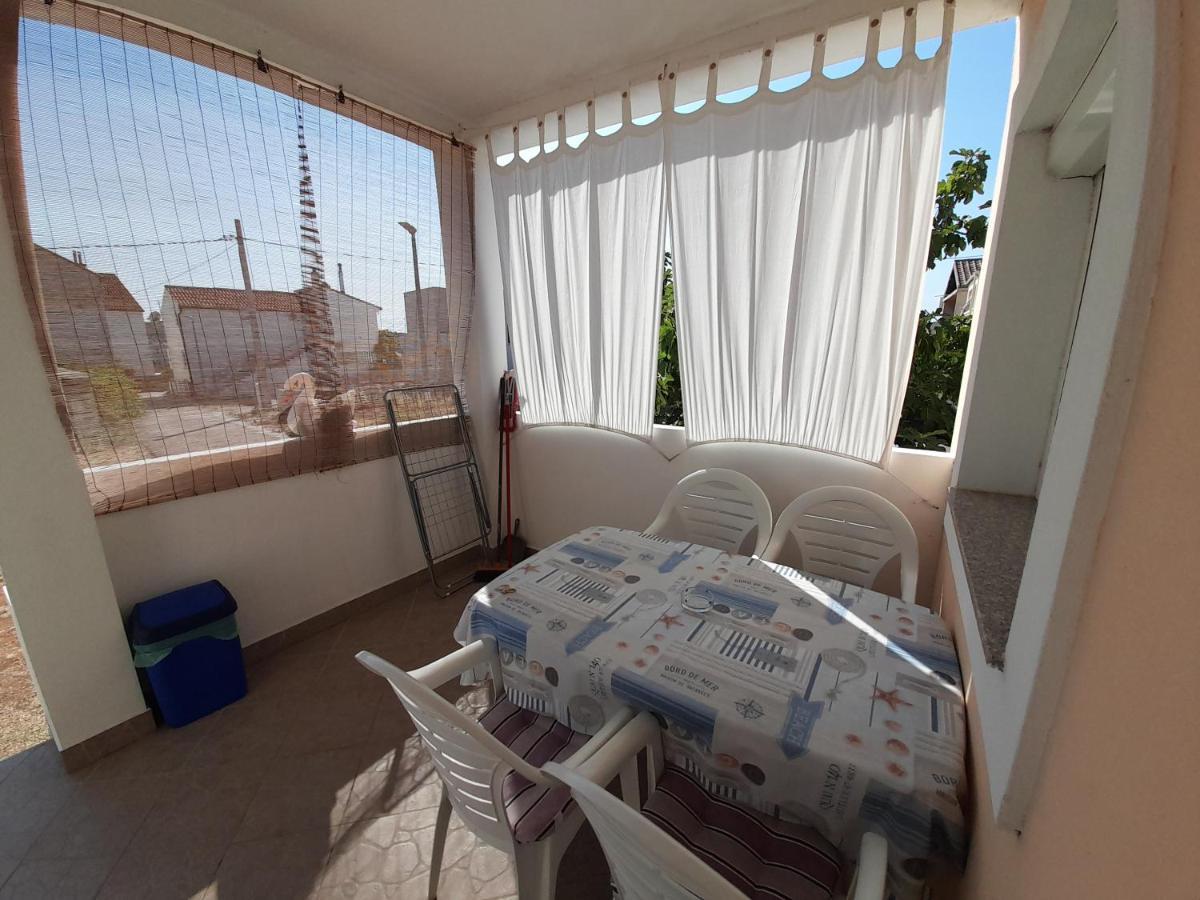 Zana Apartment *